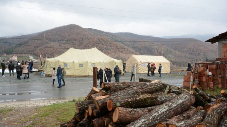 Dvojica Srba osuđeni zbog učešća u barikadama na severu KiM Dvojica Srba osuđeni zbog učešća u barikadama na severu KiM