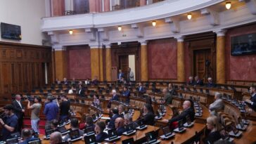 Nastavak vanredne sednice Skupštine Srbije, poslanici danas o 59 tačaka