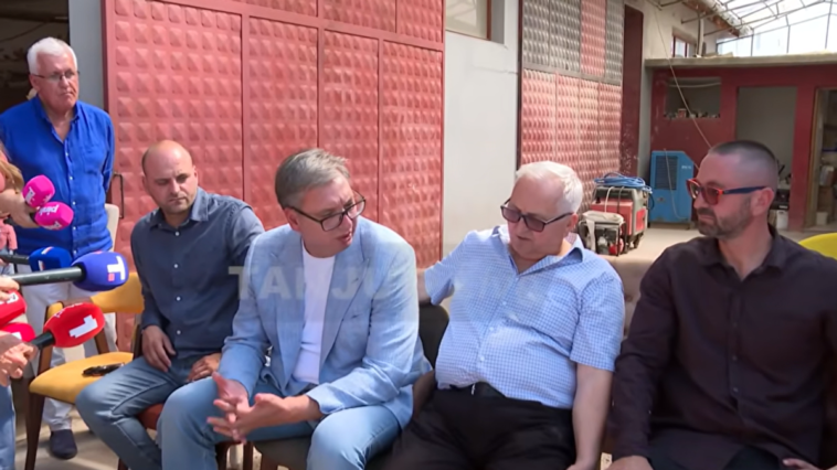 Vučić kaže da je disciplina jedini veći problem sa kojim se vlast bori