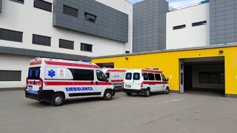 Poznato stanje muškarca koji je povređen u teškoj nesreći kod Aleksinca Poznato stanje muškarca koji je povređen u teškoj nesreći kod Aleksinca