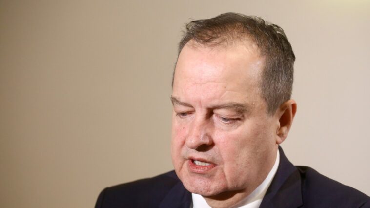 Dačić: Licemerne su i netačne tvrdnje da je neko namerno palio u Deliblatskoj peščari Dačić: Licemerne su i netačne tvrdnje da je neko namerno palio u Deliblatskoj peščari