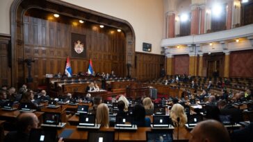 Skupština Srbije danas nastavlja raspravu po amandmanima na tačke dnevnog reda