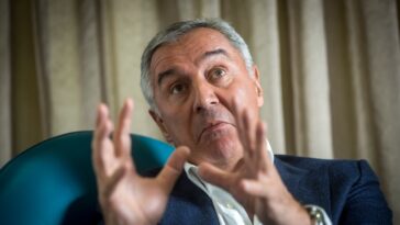 Milo Đukanović se u Crnoj Gori veselio uz ustašku pesmu