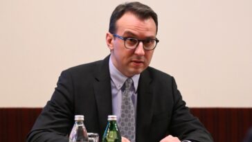 Takozvana kosovska policija zabranila održavanje predstave za decu u Lešku