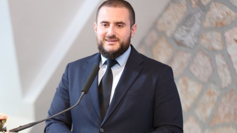 Predstavnici Stranke pravde i pomirenja predali RIK-u listu kandidata
