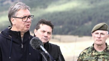 Vučić o vojnoj vežbi na Pešteru: Bila je izuzetno komplikovana sa pojačanim vetrom