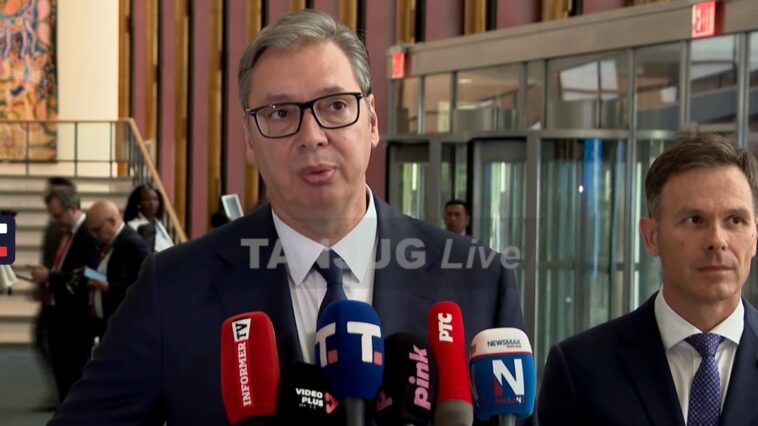 Vučić iz Njujorka: U nedelju oko 20 časova podnosim ostavku na mesto predsednika