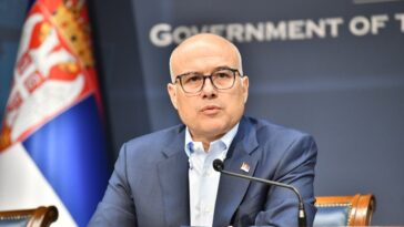 Vučević ukazao na paradoks: Na državnim jaslama su, iz SNS se nisu iščlanili, a kažu “nova lica”