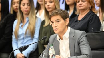 Brnabić o snimku studenata u blokadi sa FDU: U jednom danu tri pretnje silovanjem