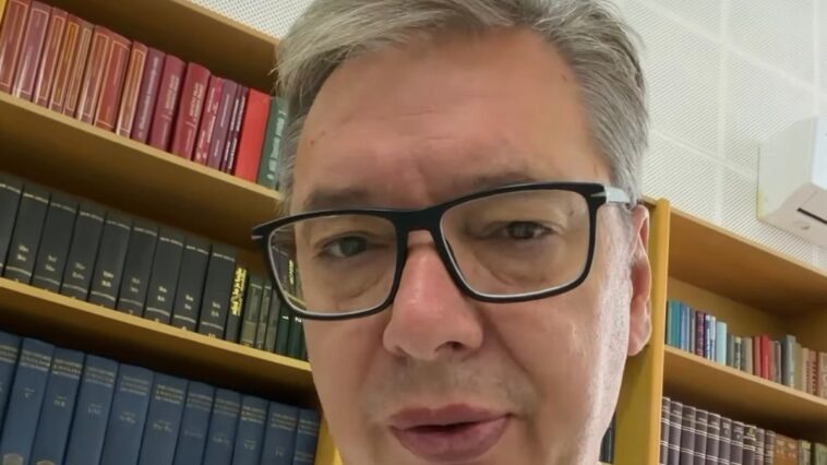 Oglasio se Vučić o zvučnom topu: Cilj je bio da od nas naprave zombije Oglasio se Vučić o zvučnom topu: Cilj je bio da od nas naprave zombije