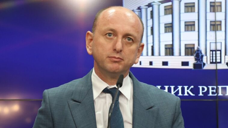 Knežević o Skupštini Crne Gore: Menjamo ustav češće nego neke gospođe kupaće kostime