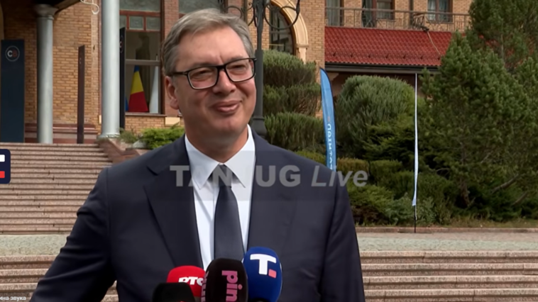Vučić o dr Iliji Srdanoviću: Da jednom vidi kad me Vukan zagrli pa da kaže da sam nevoljen Vučić o dr Iliji Srdanoviću: Da jednom vidi kad me Vukan zagrli pa da kaže da sam nevoljen