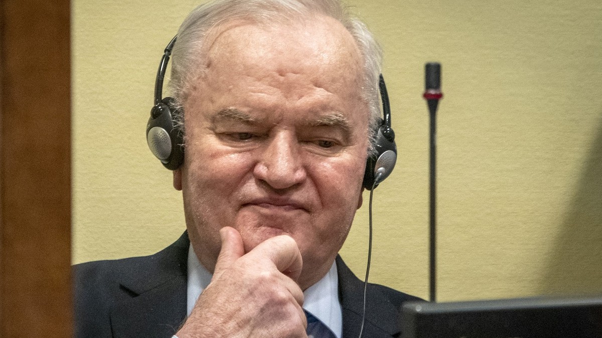Organizovan masovni polazak na sahranu Ratka Mladića
