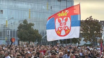 Studenti u blokadi održali prvi predizborni skup u Novom Sadu: Predstavljeno još sedam kandidata sa liste