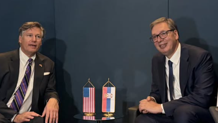 Vučić se sastao sa Kristoferom Landauom u Njujorku (foto) Vučić se sastao sa Kristoferom Landauom u Njujorku (foto)