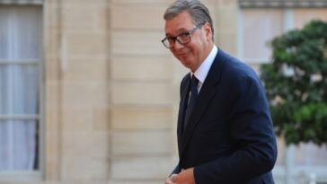 Zahuktava se predizborna kampanja: Vučić podneo ostavku, ovo su proglašene liste