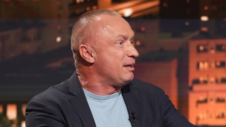 Isplivale šokantne poruke u kojima Bojan Pajtić navodno daje uputstva o blokadama, oglasio se Jovanov Isplivale šokantne poruke u kojima Bojan Pajtić navodno daje uputstva o blokadama, oglasio se Jovanov