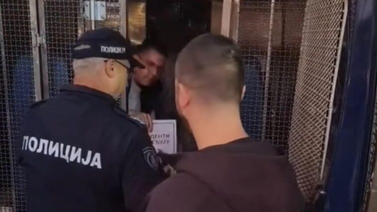 MUP se oglasio o hapšenju Mateje Nikolića, osumnjičenog za napad na aktivistkinju SNS u Nišu MUP se oglasio o hapšenju Mateje Nikolića, osumnjičenog za napad na aktivistkinju SNS u Nišu