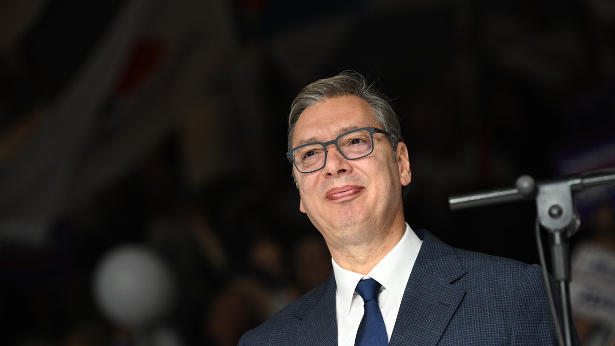 Odbačena krivična prijava protiv Vučića zbog pomilovanja
