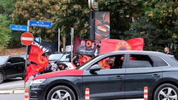 Na aerodromu u Prištini protest pristalica tzv. OVK pred dolazak Ursule fon der Lajen