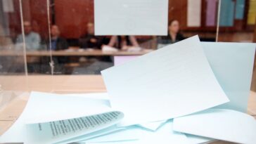 Počela isporuka glasačkih listića za predstojeće parlamentarne izbore