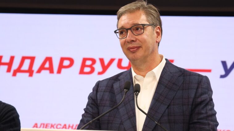 Šta je Vučić poručio posle poraza na izborima: Šta je Vučić poručio posle poraza na izborima: