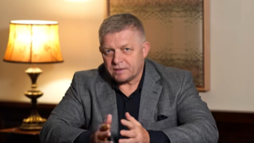 Fico: Hteo sam da podržim izvanrednog državnika Vučića, dolazim u Srbiju ove nedelje
