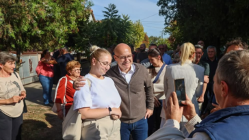 Vučević sa Vučićem obišao Banoštor, Petrovaradin i Sremske Karlovce