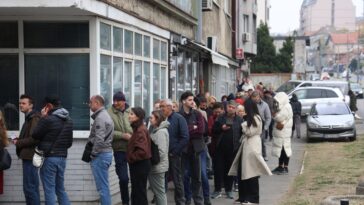 Rekordan broj posmatrača na izborima u Srbiji