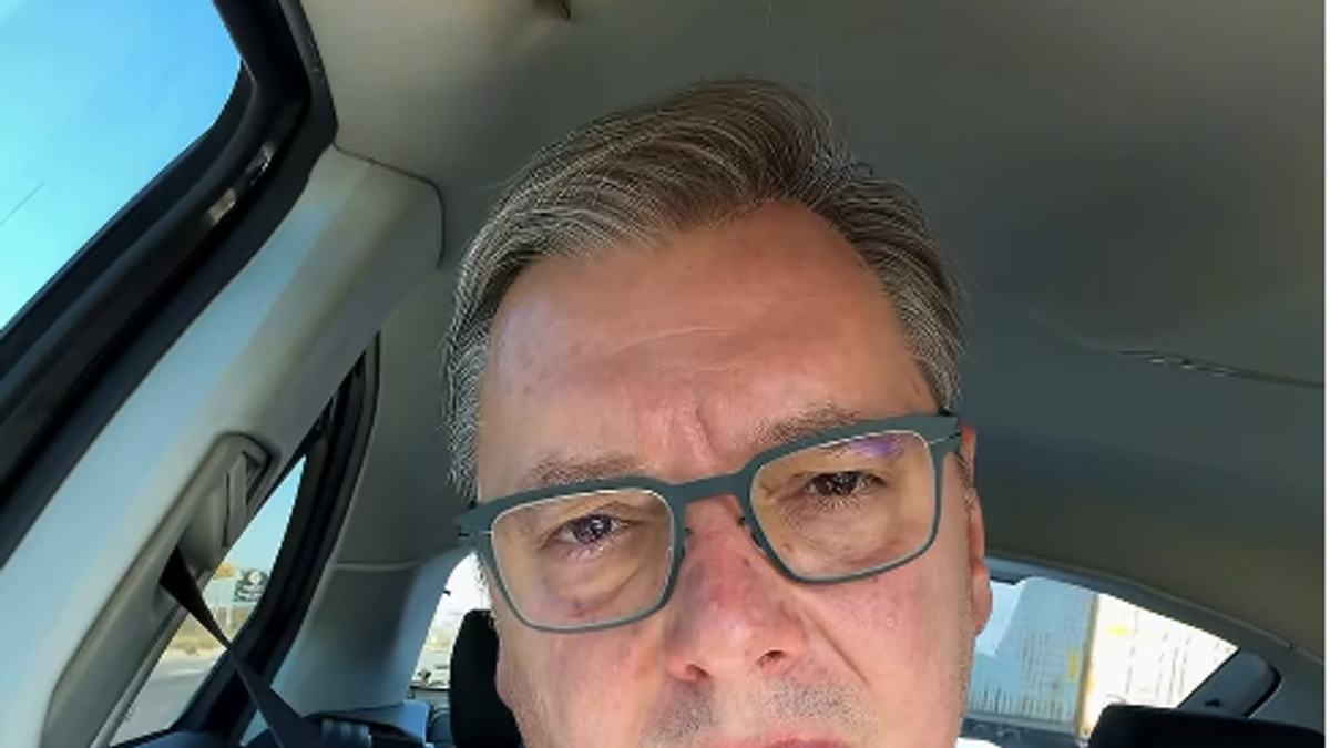Vučić: Kad ih pozovete na dijalog i debatu, svi junaci nikom ponikoše (video)
