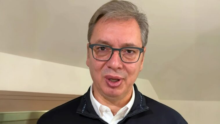 Vučić: U teškom trenucima, najglasniji su oni koji vas napuštaju, gade mi se takvi ljudi (video) Vučić: U teškom trenucima, najglasniji su oni koji vas napuštaju, gade mi se takvi ljudi (video)