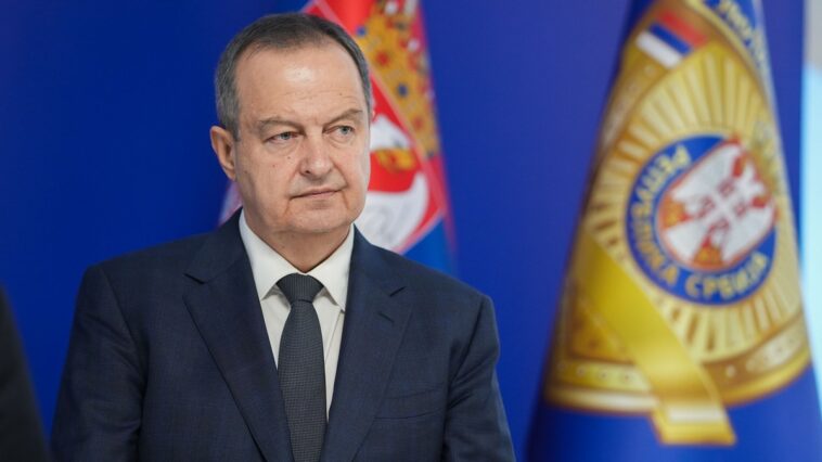 Dačić otkrio da li će posle izbora u koaliciju sa SNS ili studentima Dačić otkrio da li će posle izbora u koaliciju sa SNS ili studentima