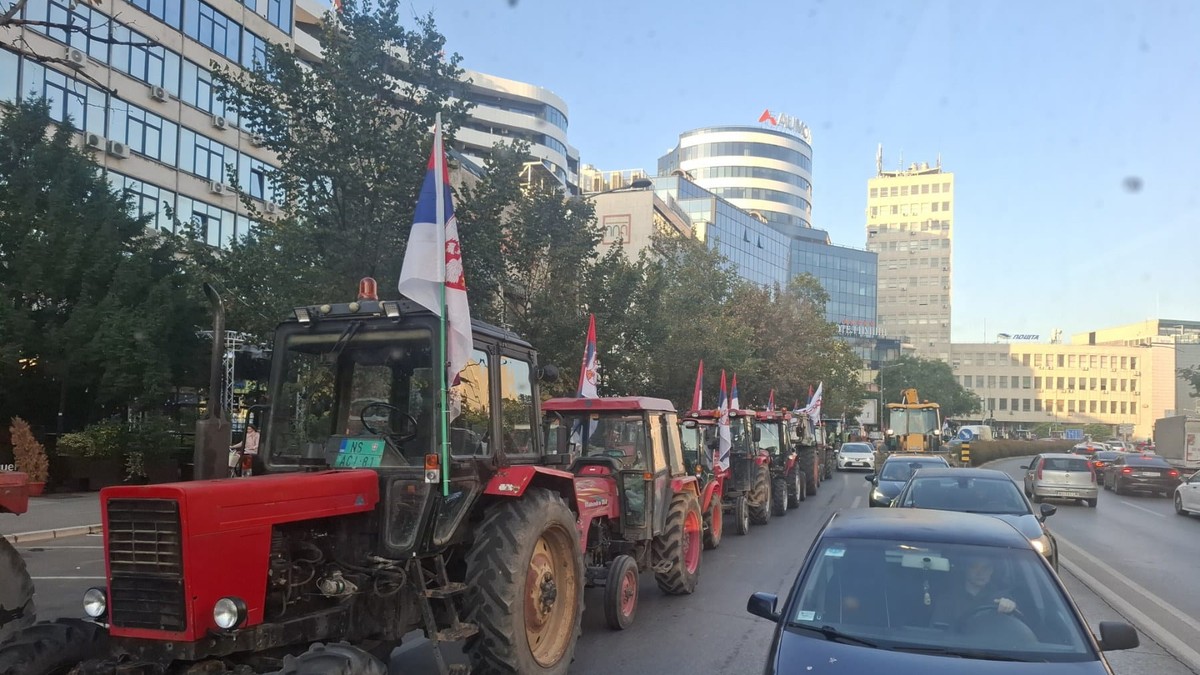 Miting SNS danas u Novom Sadu: Vučić najavio “jedno veliko iznenađenje”