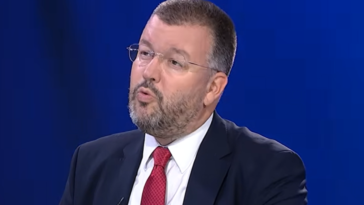 Čedomir Antić piše za “Blic”: Lordan – “završni rez”