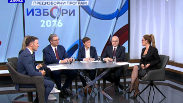 (Uživo) Vučić na RTS-u: Predstavljanje liste “Ujedinjena Srbija”
