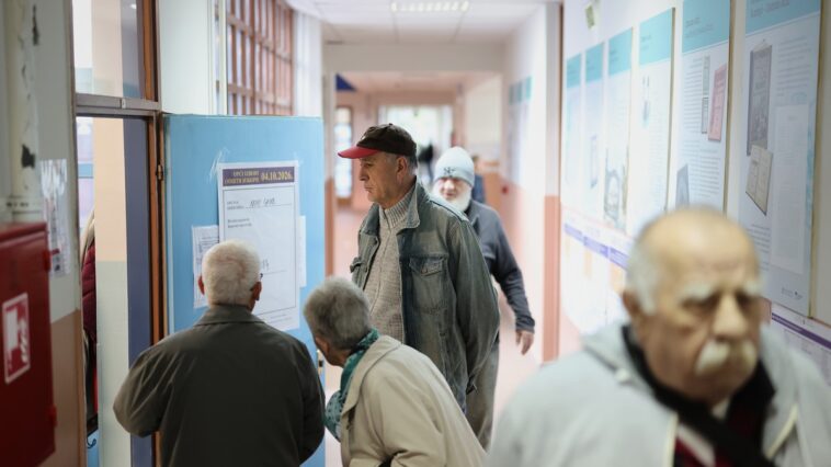 CIK BiH naredila novo brojanje glasačkih listića na više biračkih mesta CIK BiH naredila novo brojanje glasačkih listića na više biračkih mesta
