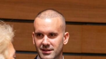 Milojko Spajić obrijao glavu, evo zbog čega