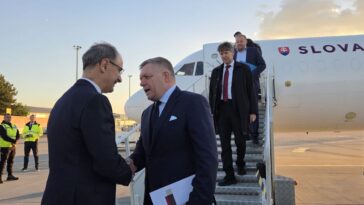 Rober Fico stigao u Beograd: Krenuo u Novi Sad na skup SNS
