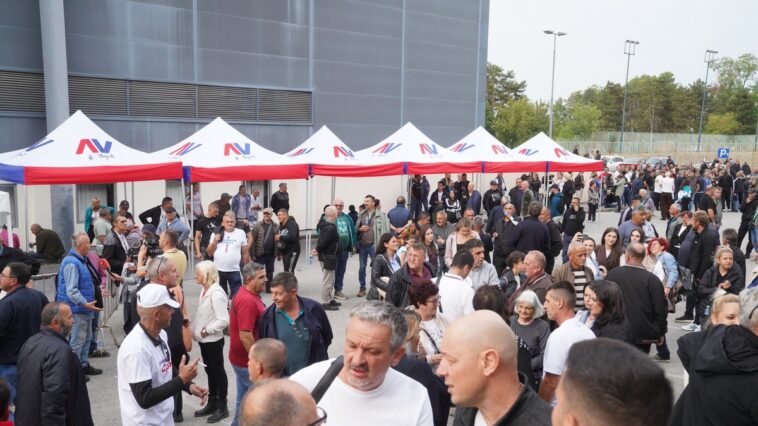 Vučić u Šumadiji: Veliki broj građana pristiže u Kragujevac na skup SNS