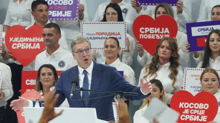 Vučić pozvao na skup u Novi Sad: “Vidimo se sutra, bez podela i blokada” Vučić pozvao na skup u Novi Sad: “Vidimo se sutra, bez podela i blokada”
