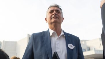 Ko je i zbog čega sklonio Iliju Srdanovića iz kampanje Studentske liste
