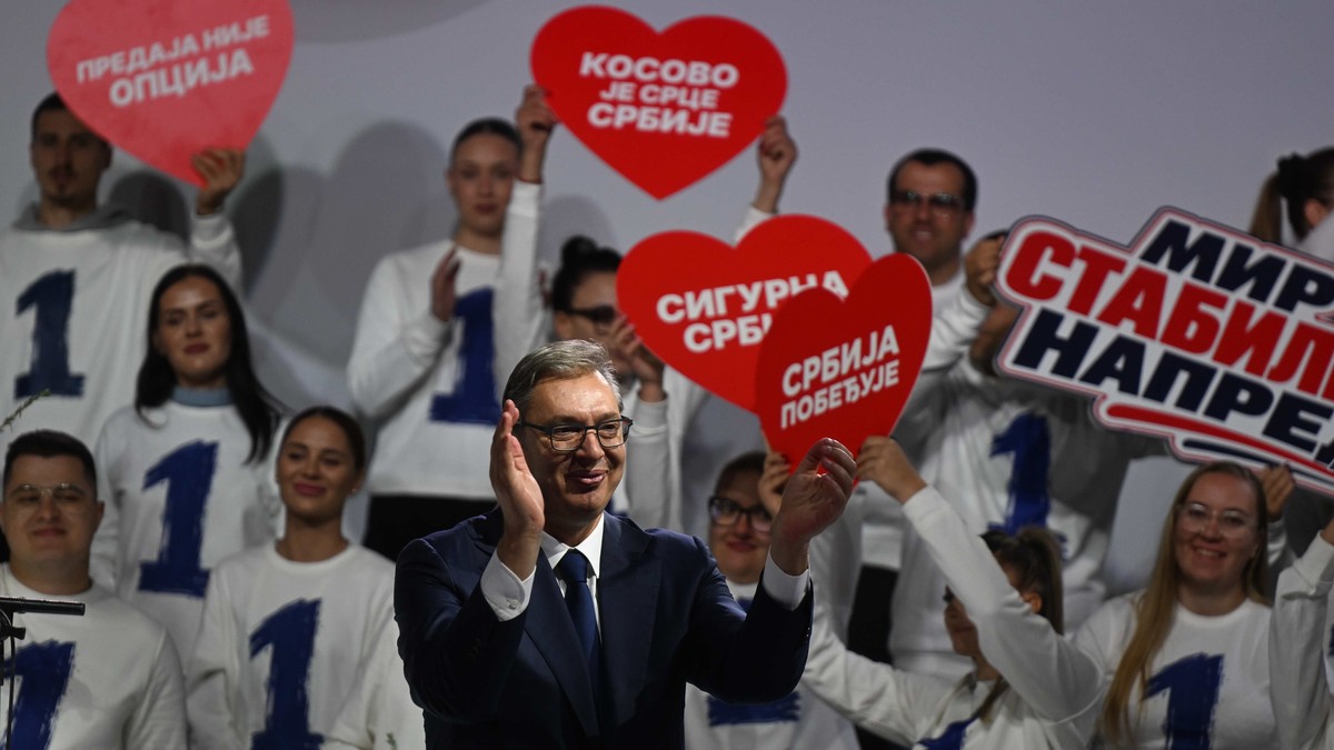 Vučić: Zdravstveni centri u svim opštinama biće izgrađeni, obnovljeni naredne 3 godine